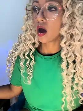 Amaliu_ from StripChat