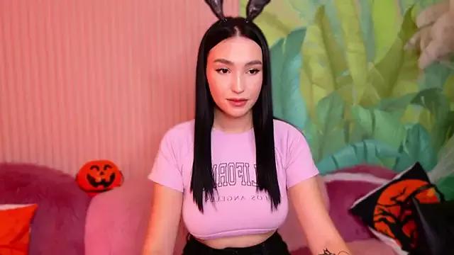 Amanda_Choi from StripChat