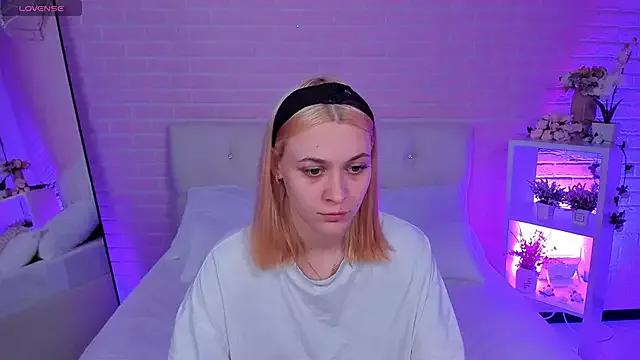 Dirty chat webcam: explore liveshows with versed models, from laying bare to fetishes, in a variety of sexy free adult webcams.