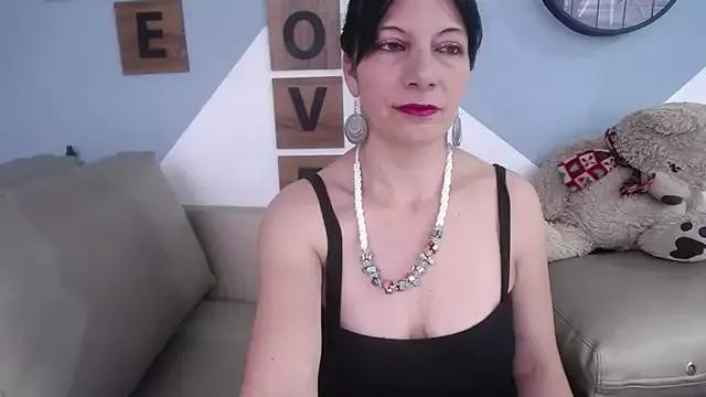 Amandagranny from StripChat