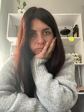 AmandaMartinezz from StripChat is Freechat