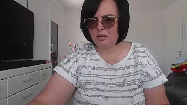 Amandamuller1982 from StripChat