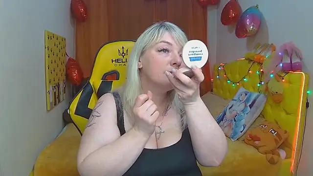 AmandaSkript from StripChat