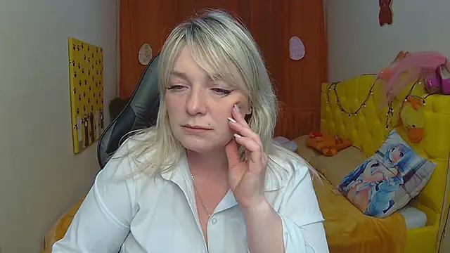 AmandaSkript from StripChat