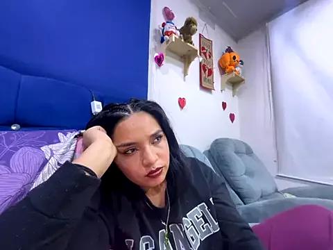 Dirty chat webcam: explore liveshows with versed models, from laying bare to fetishes, in a variety of sexy free adult webcams.
