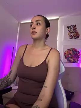 amara_cruz2 from StripChat
