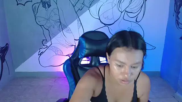 amara_hot2 from StripChat