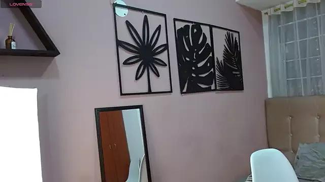 amara_rousse1 from StripChat is Freechat