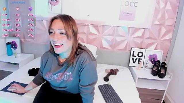 amara_rousse_ from StripChat