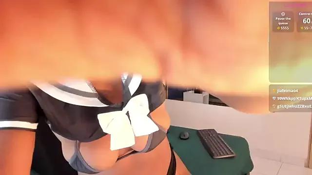 AmaraFierce from StripChat is Freechat