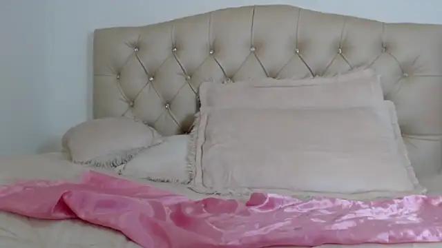 amaranta_f00x from StripChat