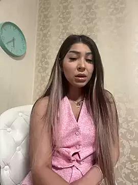 AmaraRay from StripChat