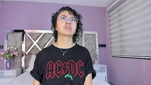 Amareto_ from StripChat