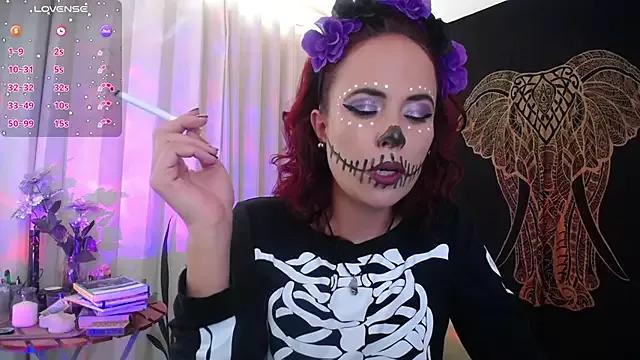 AmaRiv from StripChat