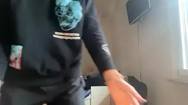 amateurchannel from StripChat