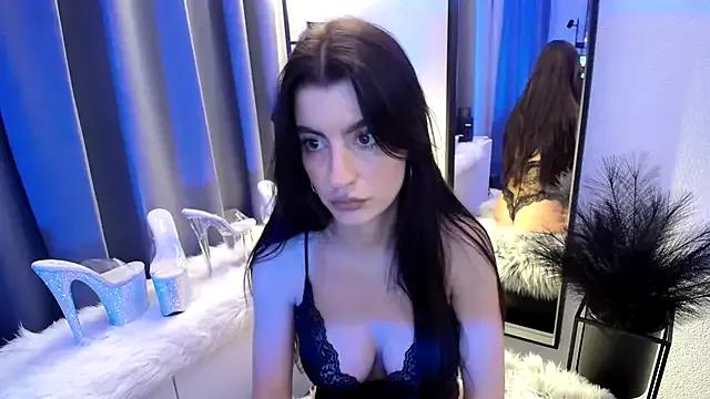 Dirty chat webcam: explore liveshows with versed models, from laying bare to fetishes, in a variety of sexy free adult webcams.