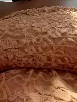 AmazonianMistress from StripChat