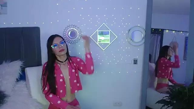 ambar_desire from StripChat