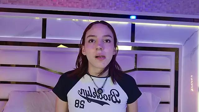 ambar_rosse25 from StripChat