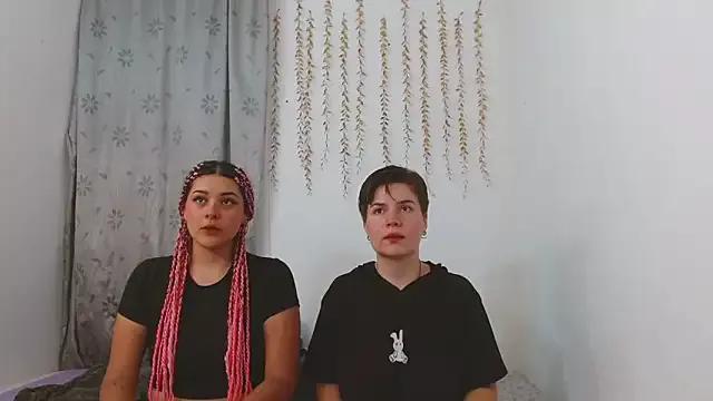 AmbarAndValery from StripChat