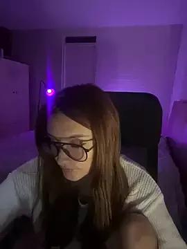 Ambarswetie from StripChat