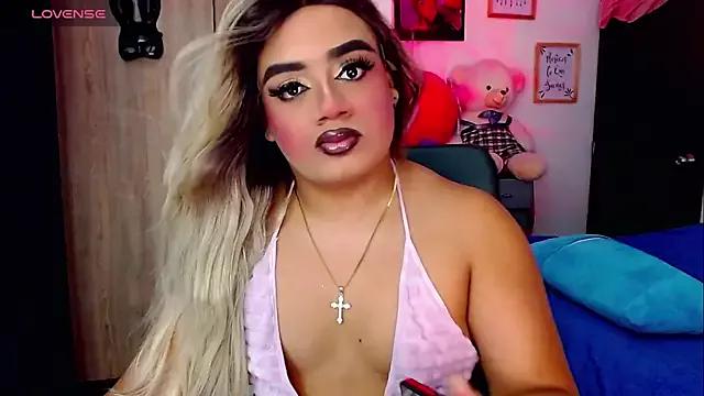 Amber_bigdick22 from StripChat is Freechat