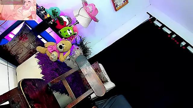 Amber_Rossx from StripChat is Freechat