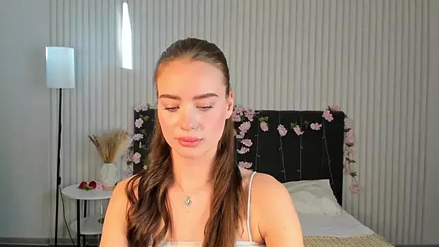 Ameli_Povilain webcams show profile image 