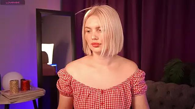 Amelia_Wells from StripChat is Freechat