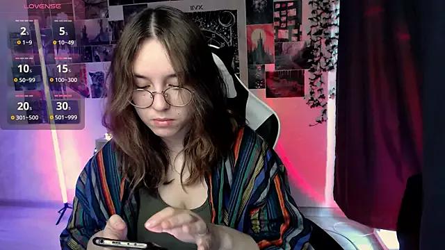 ameliameadd from StripChat is Freechat