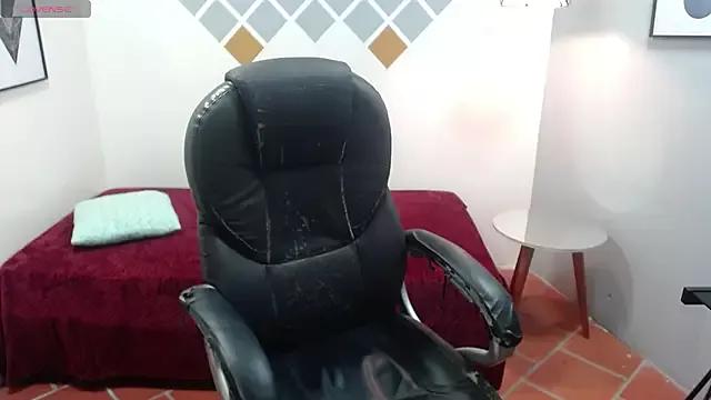 AmethystShadow17 from StripChat is Freechat