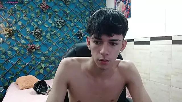 AmethystShadow17 from StripChat is Freechat