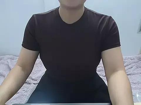 Amiee_Showhottie from StripChat is Freechat