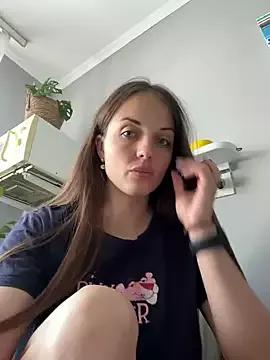 Photos of AmiLavs from StripChat is Freechat