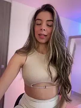 AmmyCollinsW from StripChat