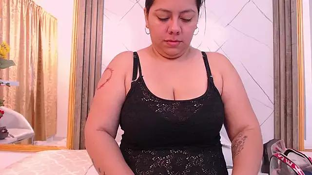 AmmyPike1 from StripChat