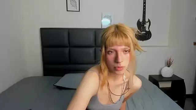 Dirty chat webcam: explore liveshows with versed models, from laying bare to fetishes, in a variety of sexy free adult webcams.