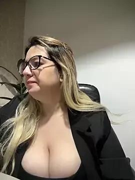 amooraaamoon from StripChat