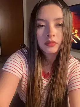 AmyLitt_ from StripChat is Freechat