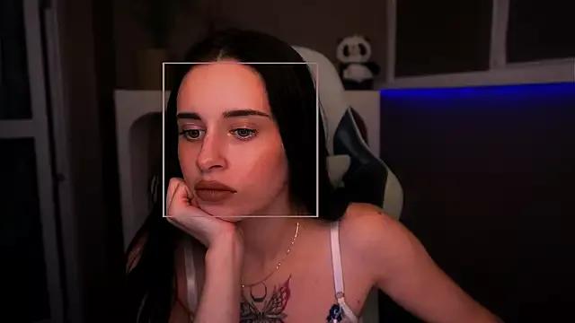 AmyRyder from StripChat is Freechat