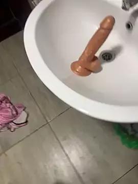 Ana_Your_Type from StripChat