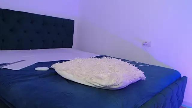 anabellana from StripChat is Freechat