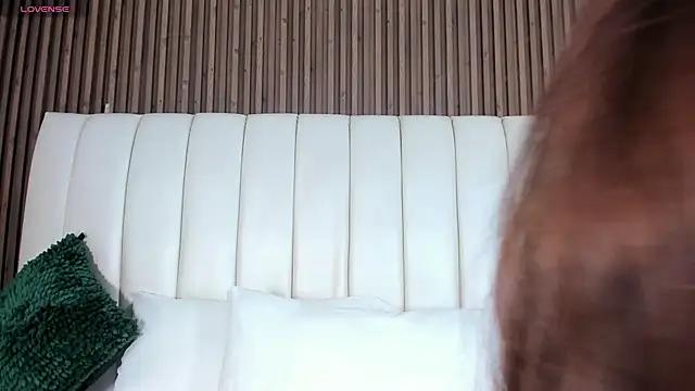 AnaisClark from StripChat