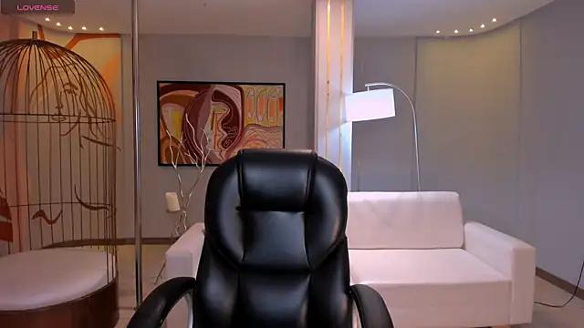 AnaisNin from StripChat