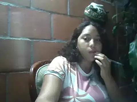 AnaisVelvet11 from StripChat is Freechat