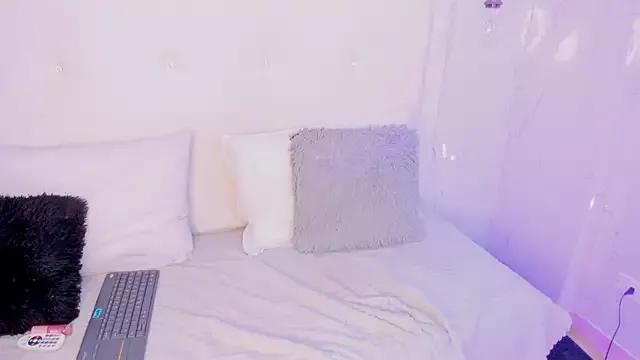 Anala_Kuma from StripChat