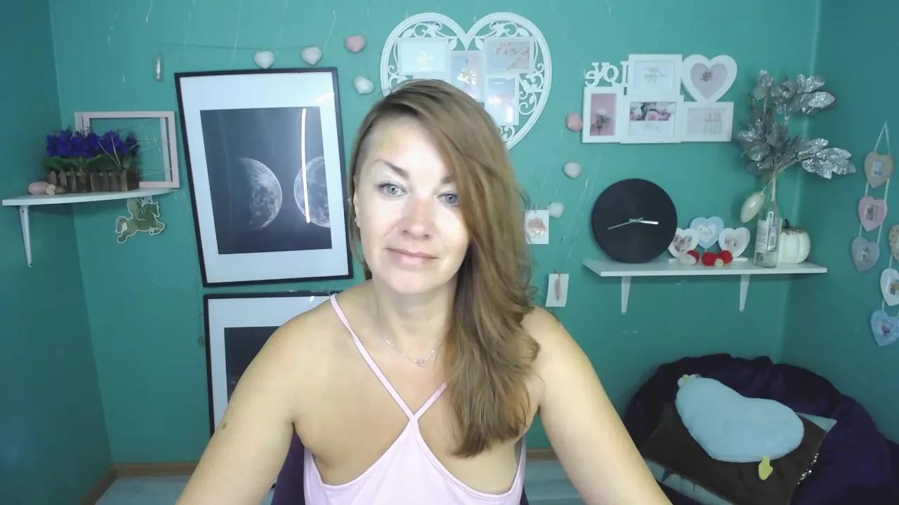 AnaMills from StripChat