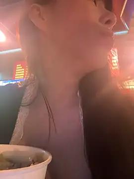 anan-missy from StripChat
