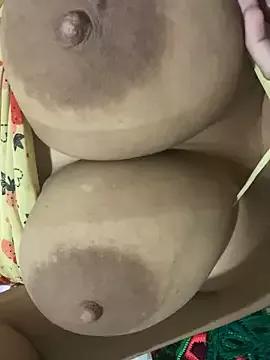 ananaliz0 from StripChat