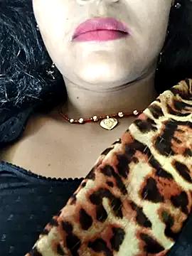 AnanyaKapoor89 from StripChat